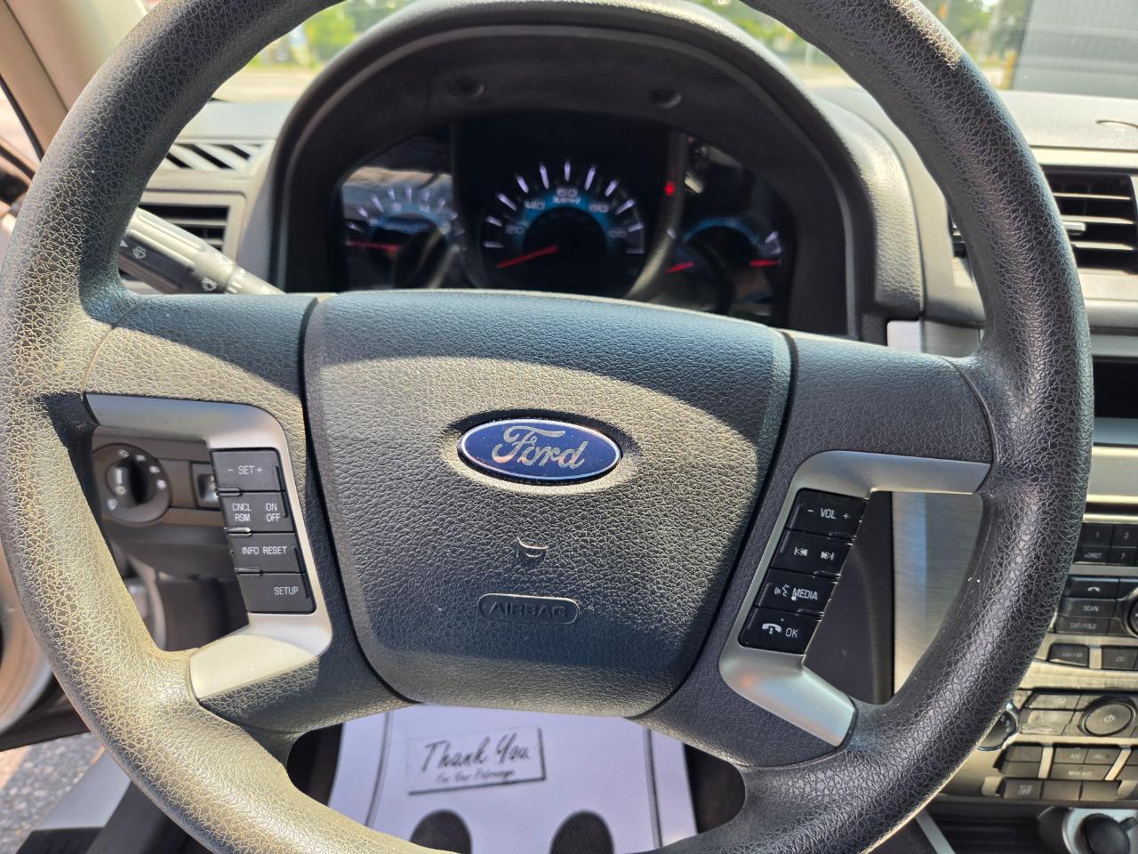 Ford Fusion SE 2012