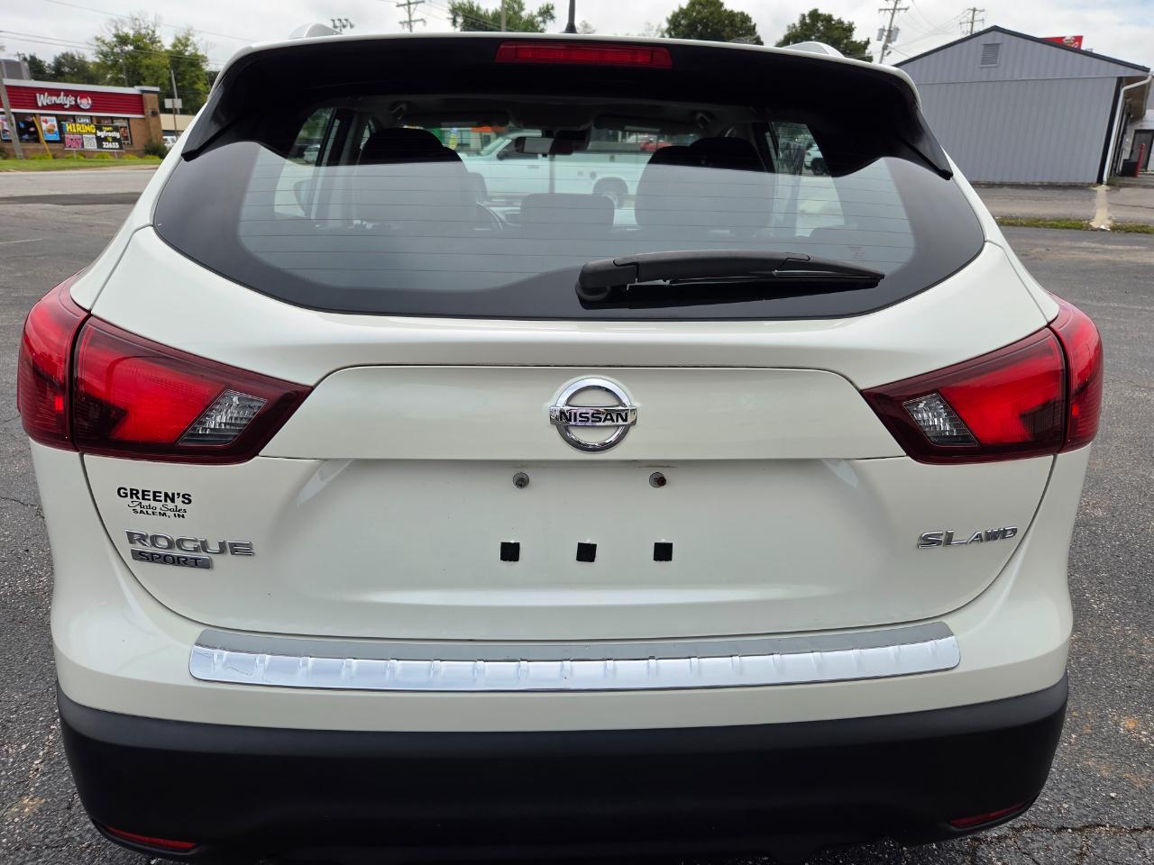 Nissan Rogue Sport S AWD 2017