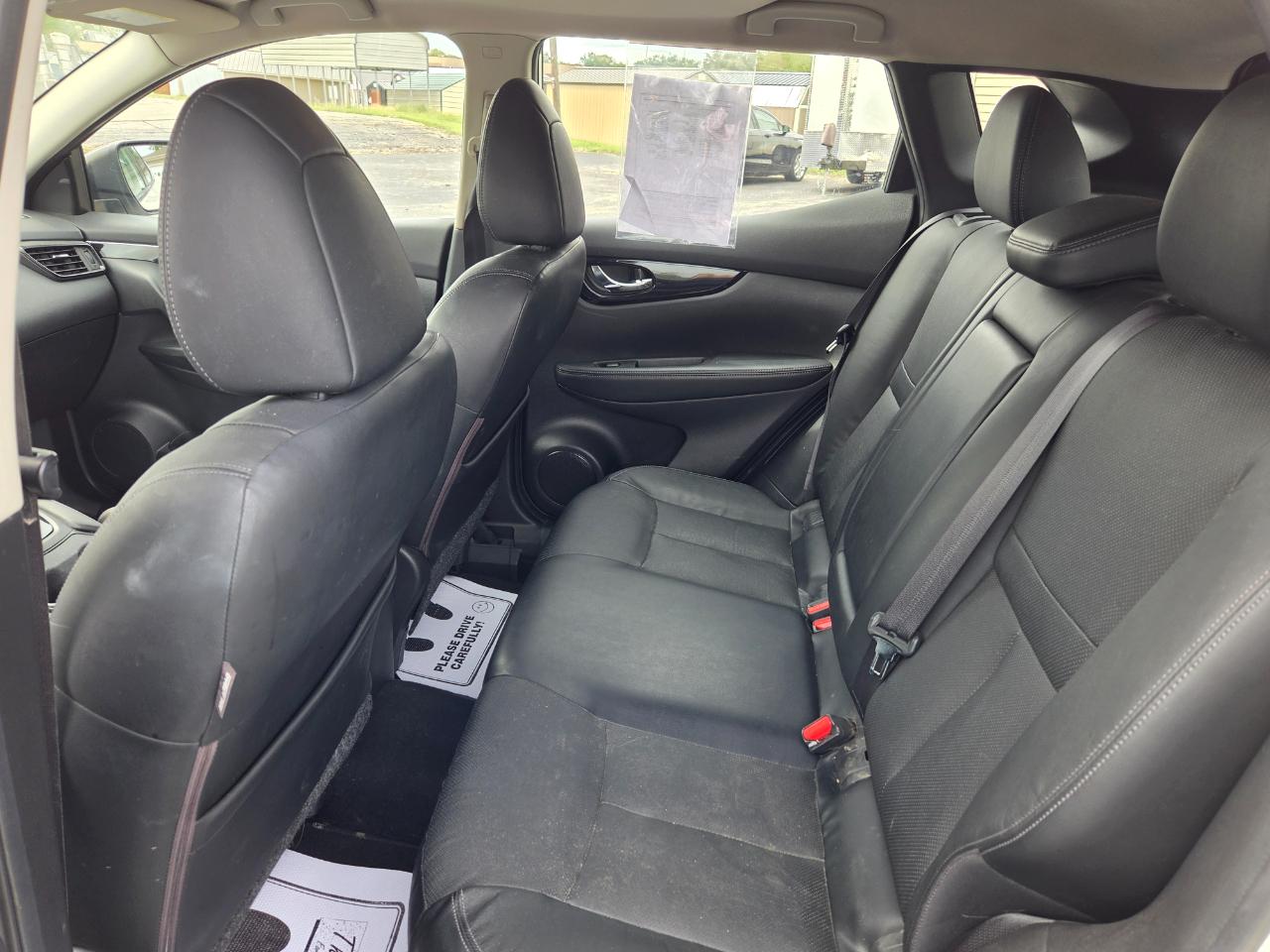 Nissan Rogue Sport S AWD 2017