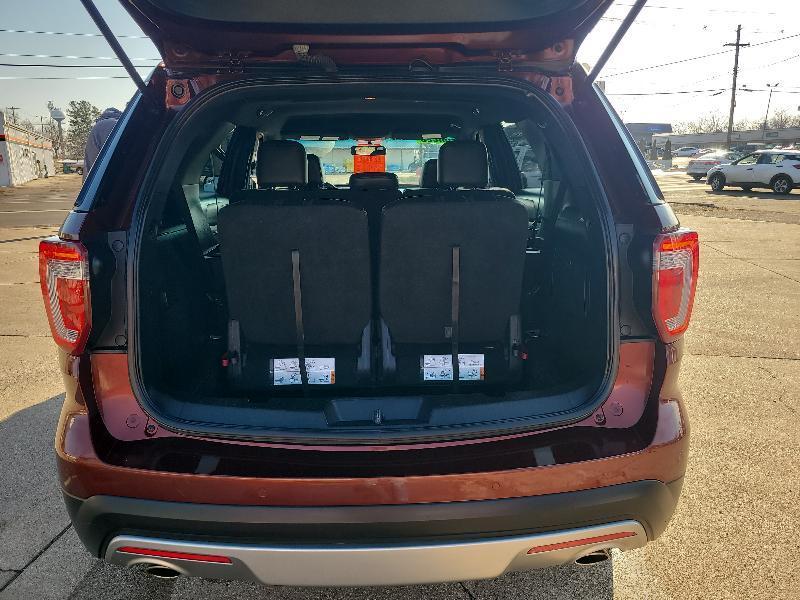 Ford Explorer 4WD 4dr V6 XLT 2016