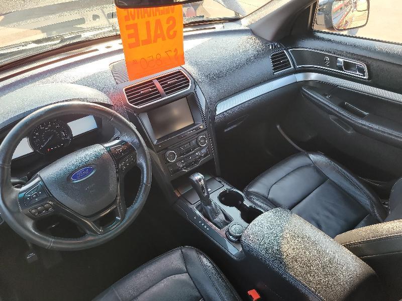 Ford Explorer 4WD 4dr V6 XLT 2016