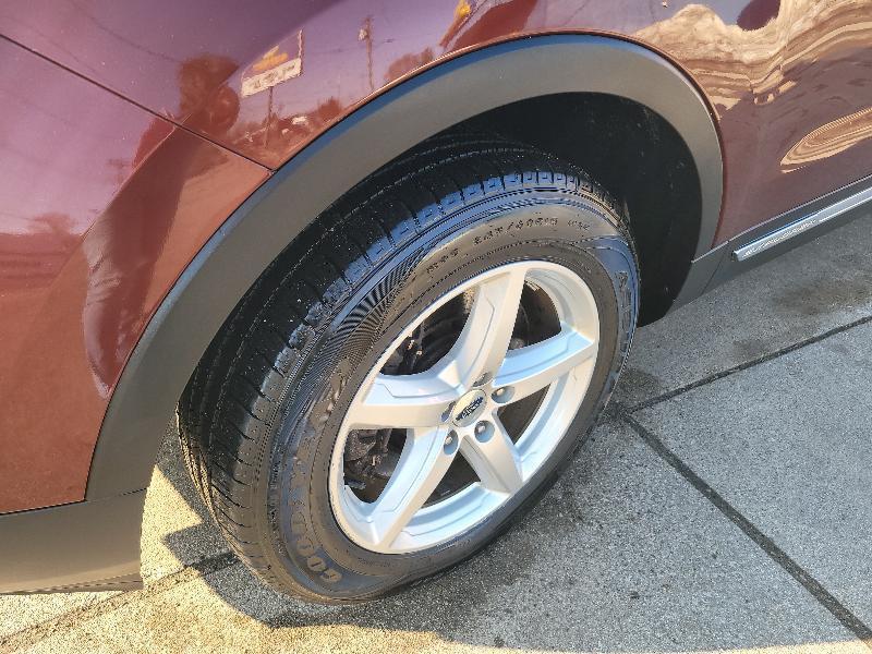 Ford Explorer 4WD 4dr V6 XLT 2016