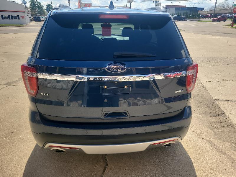 Ford Explorer 4dr Wagon 4WD XLT 2016