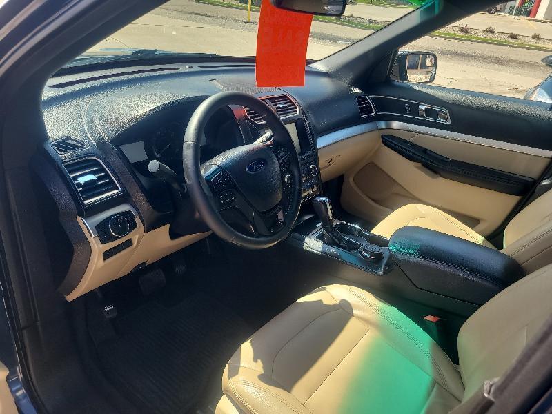 Ford Explorer 4dr Wagon 4WD XLT 2016