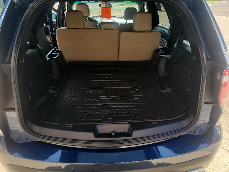 Ford Explorer 4dr Wagon 4WD XLT 2016