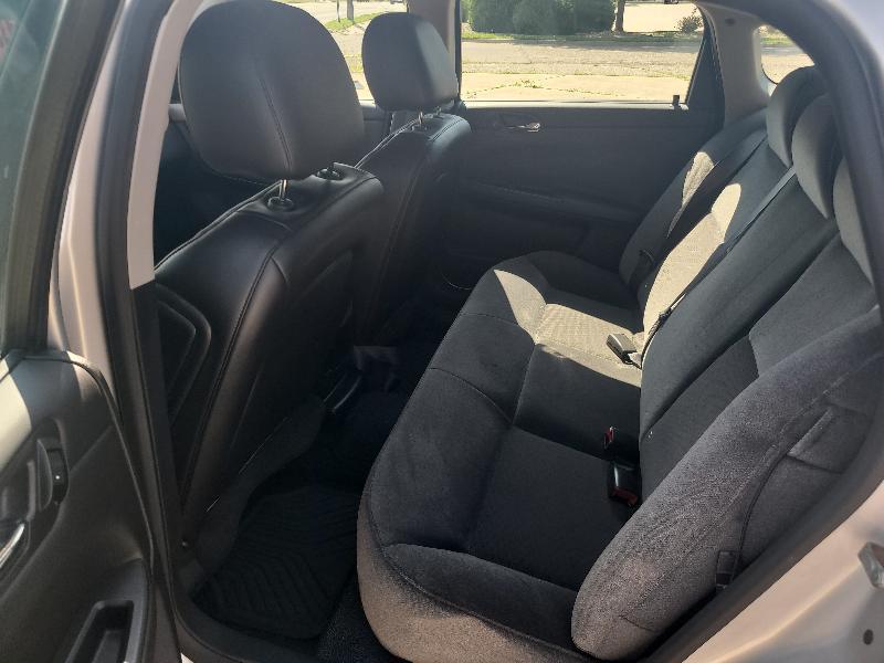 Chevrolet Impala 4dr Sdn 2012