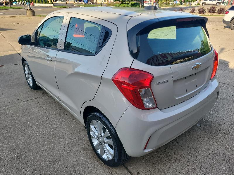 Chevrolet Spark 1LT CVT 2016