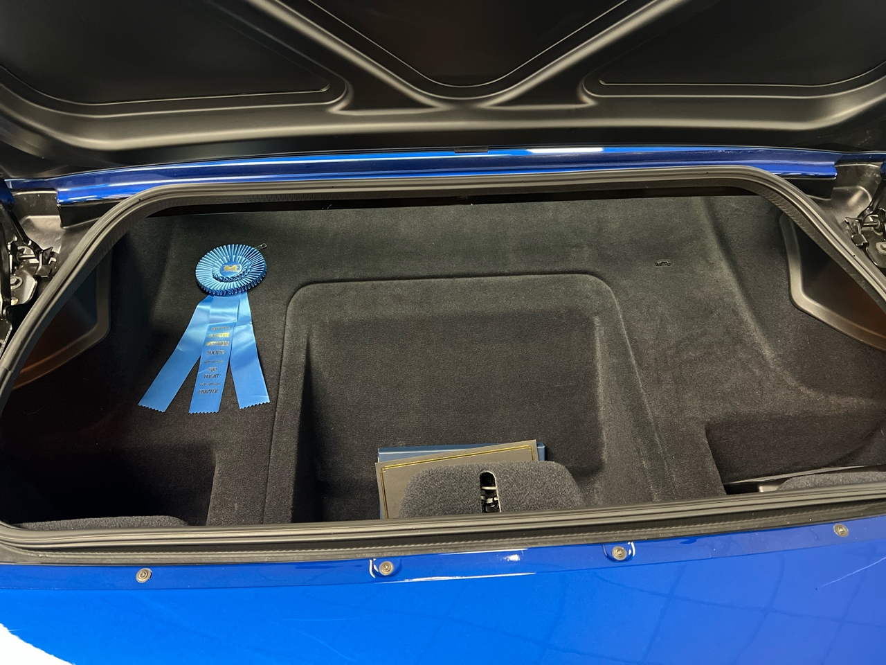 Chevrolet Corvette  2002