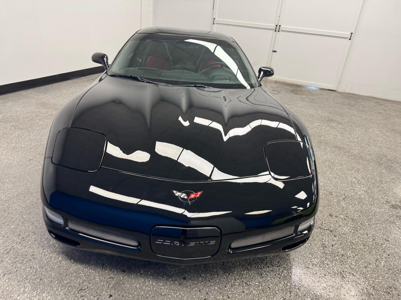 Chevrolet Corvette  2004