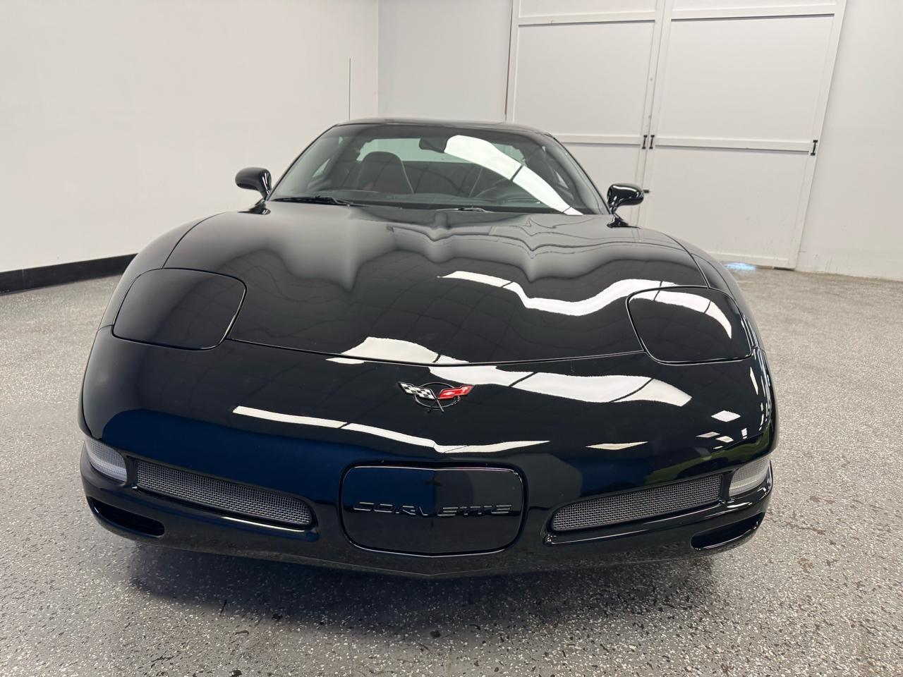 Chevrolet Corvette  2004