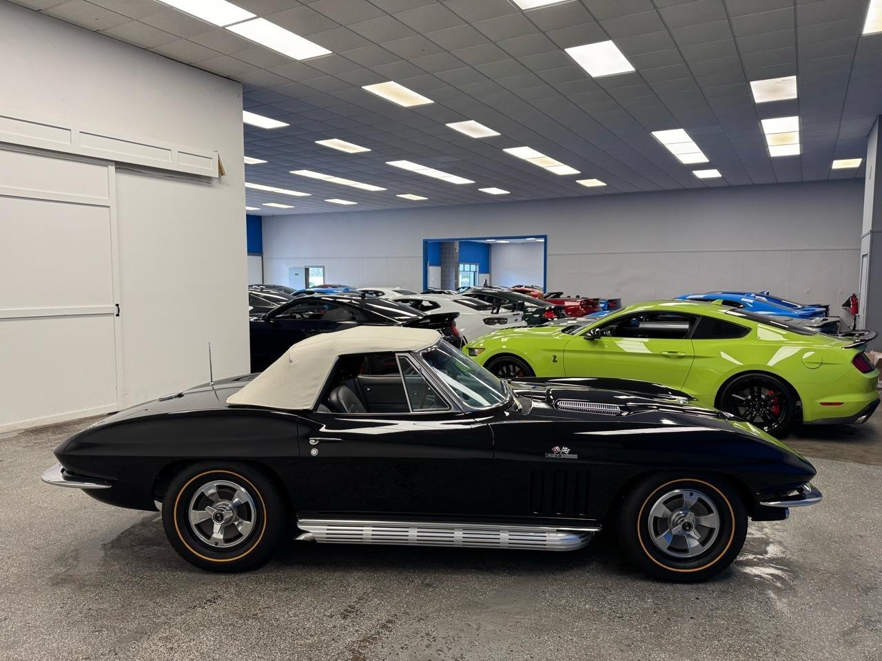 Chevrolet Corvette  1966