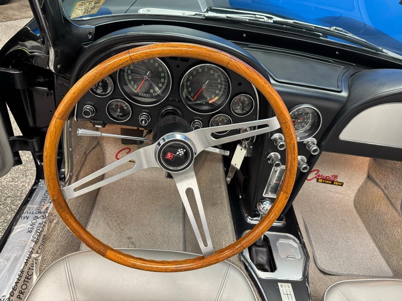 Chevrolet Corvette  1966