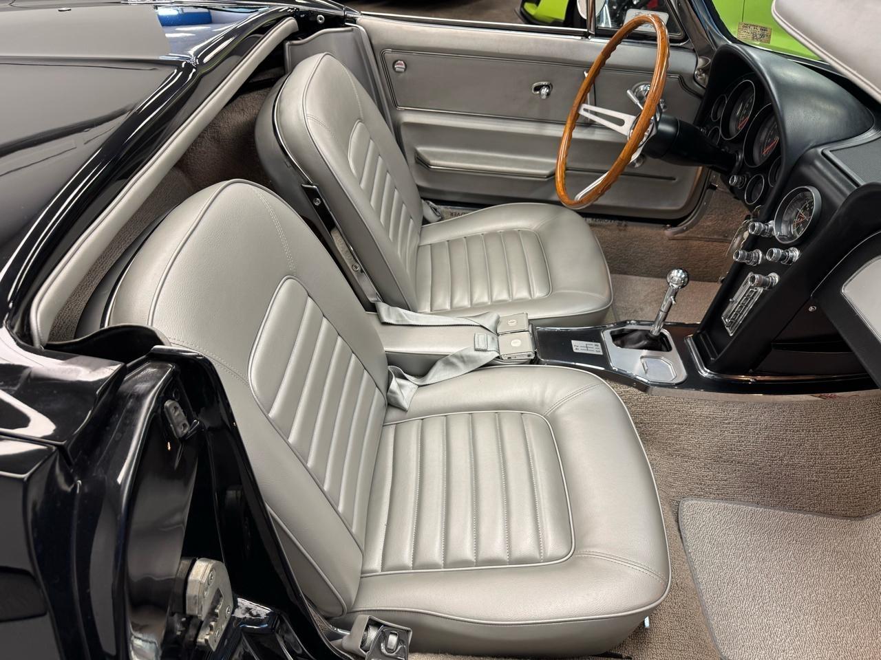 Chevrolet Corvette  1966