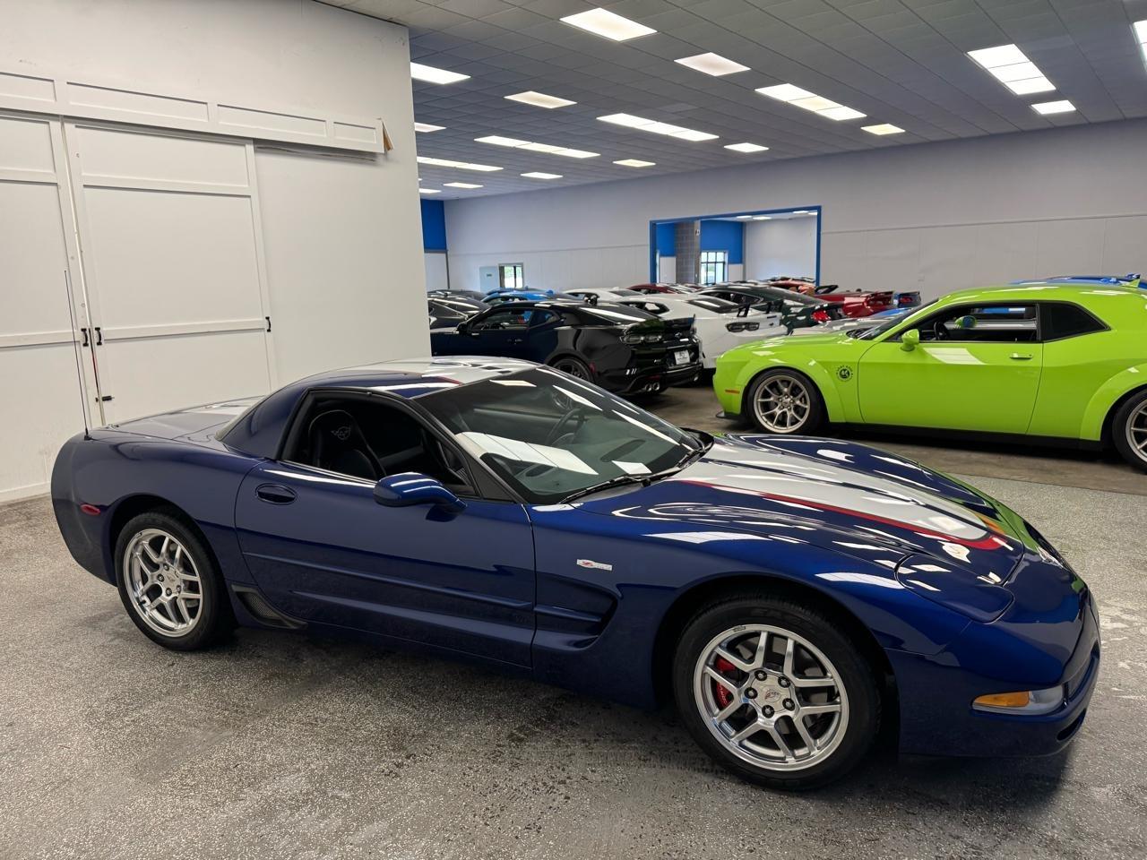 Chevrolet Corvette  2004