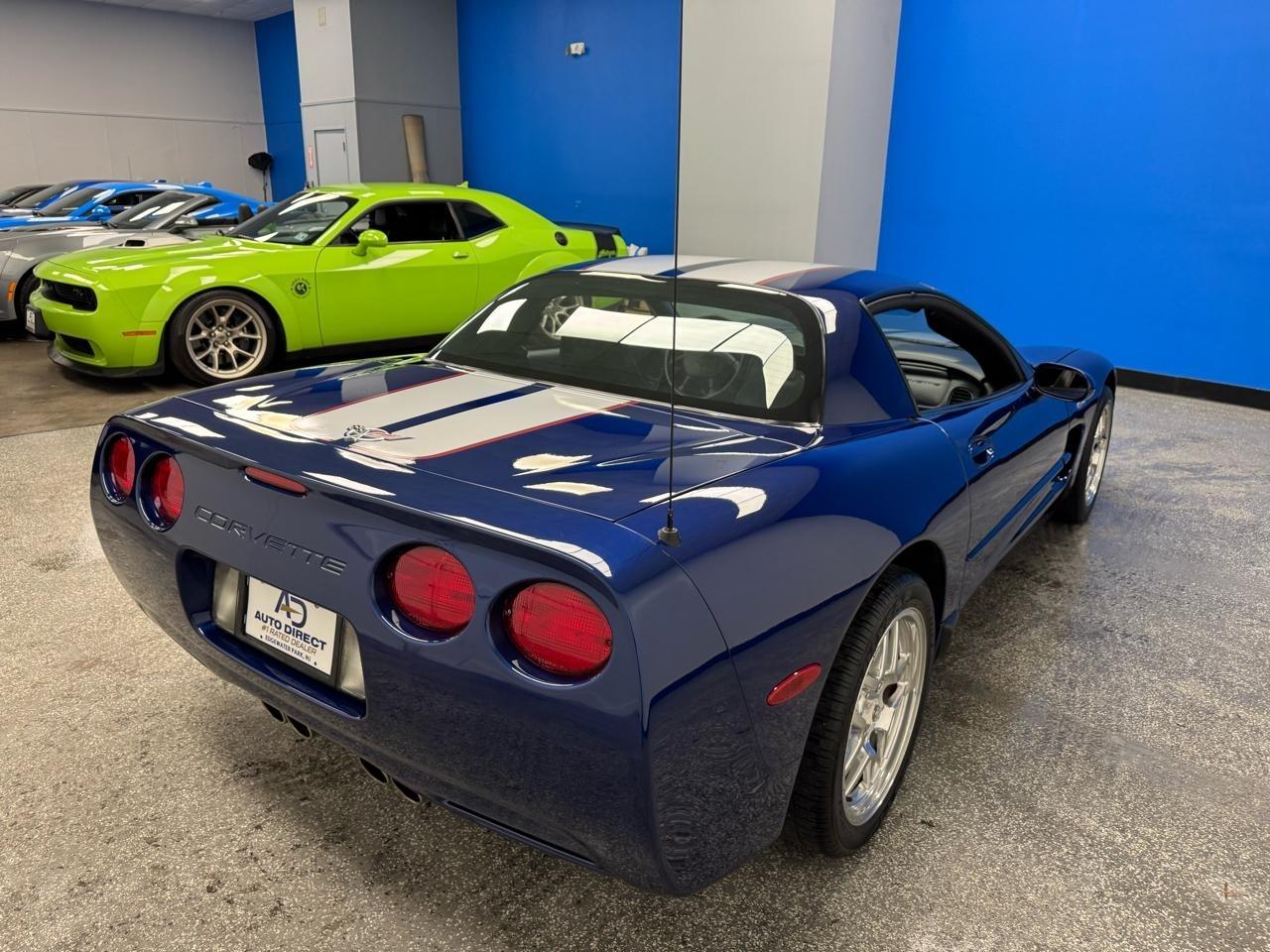 Chevrolet Corvette  2004