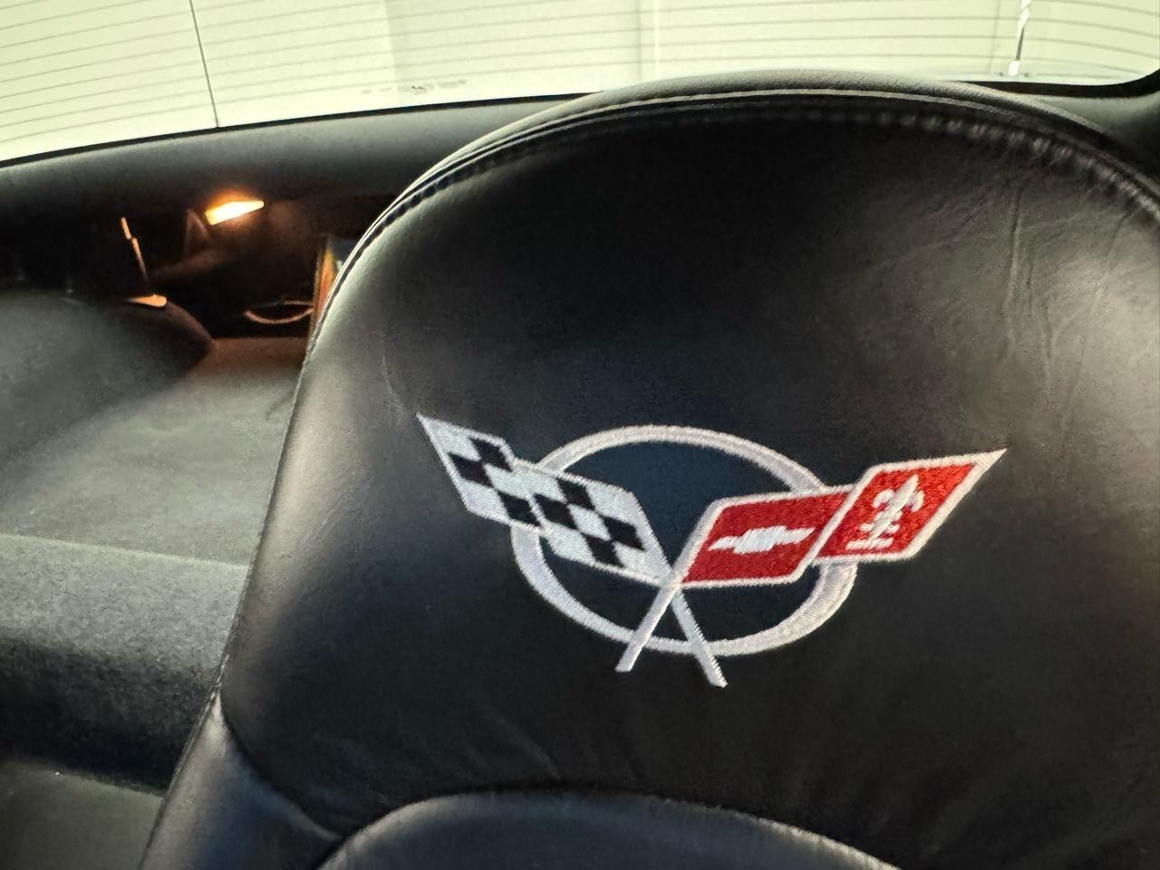 Chevrolet Corvette  2004