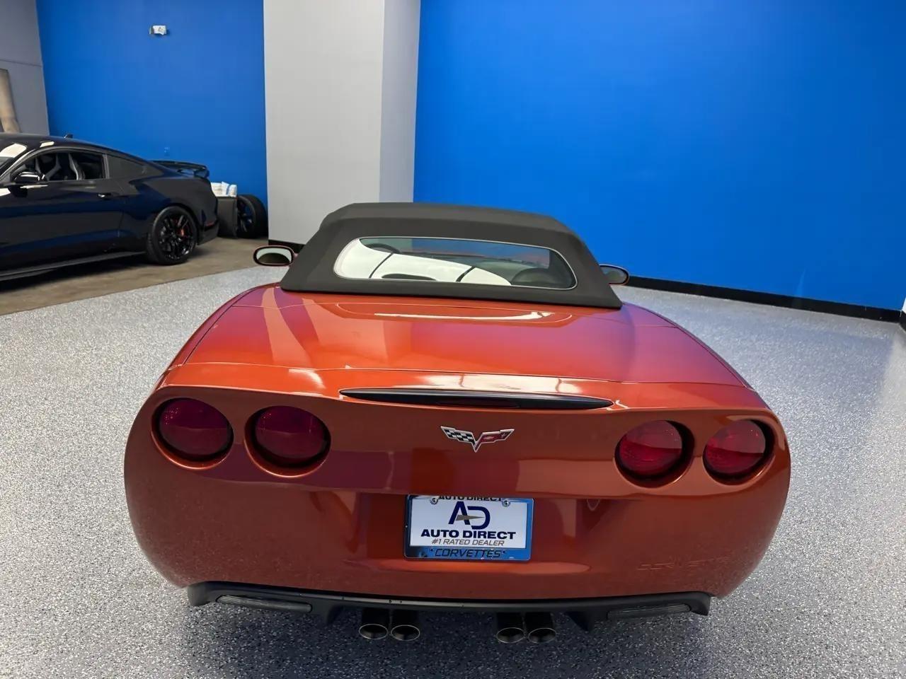 Chevrolet Corvette  2005