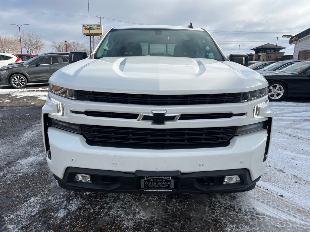2021 Chevrolet Silverado RST photo 3