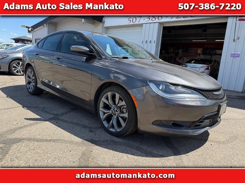 2016 Chrysler 200 4dr Sdn S AWD