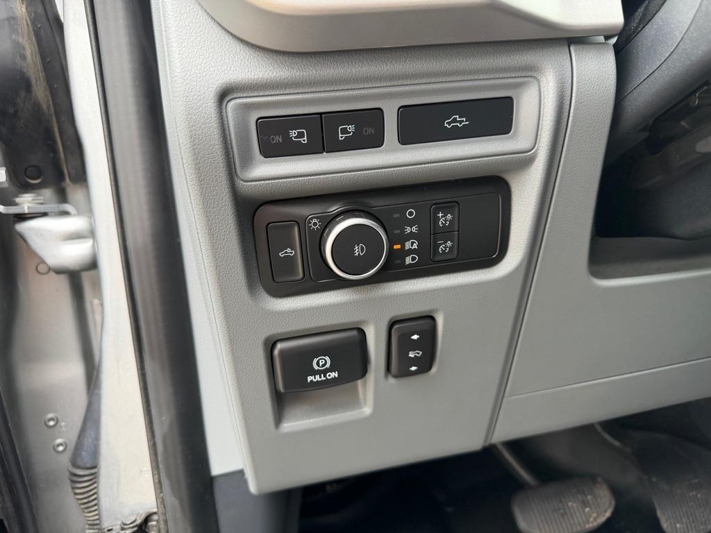 Ford F-150 Lariat 4WD SuperCrew 5.5' Box 2022