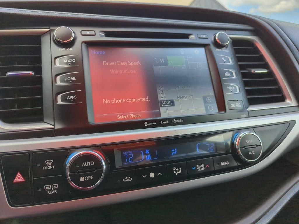 Toyota Highlander XLE V6 AWD (Natl) 2017