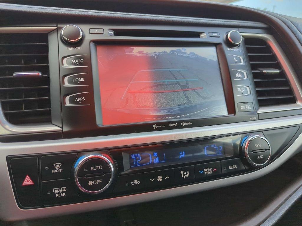 Toyota Highlander XLE V6 AWD (Natl) 2017