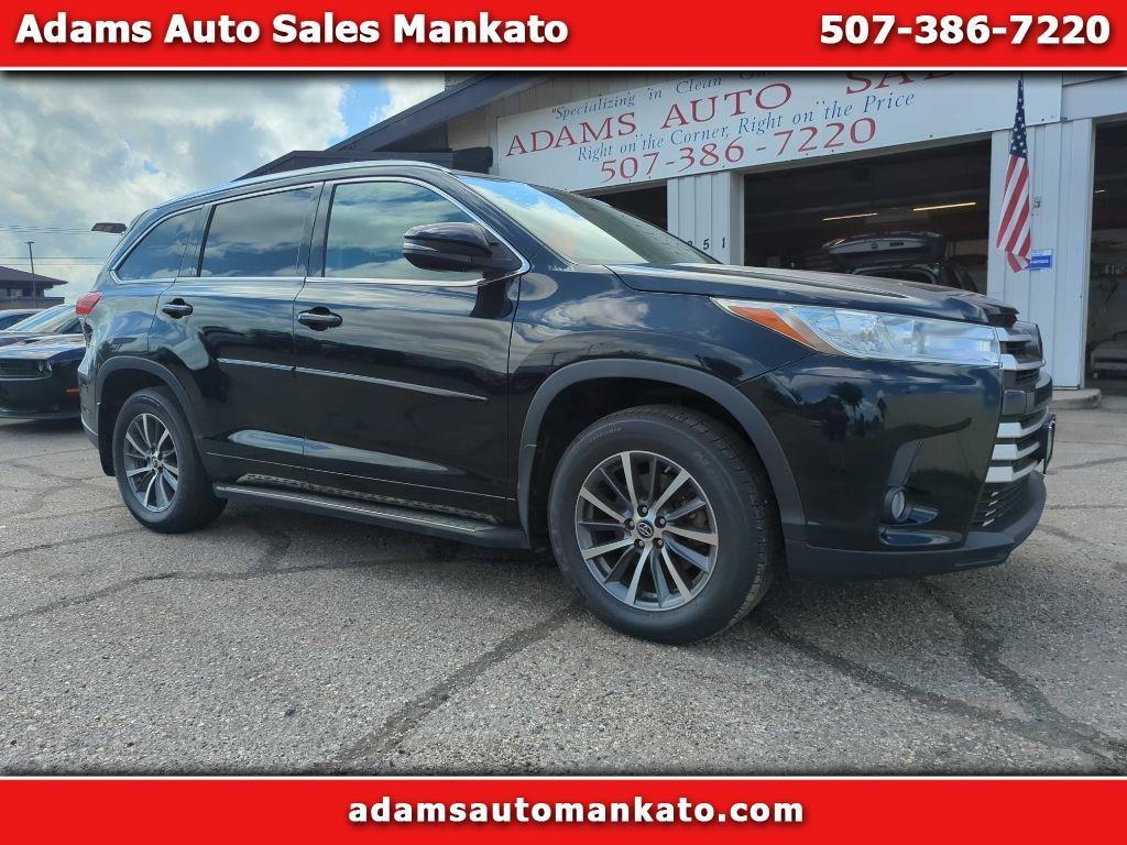 Toyota Highlander XLE V6 AWD (Natl) 2017