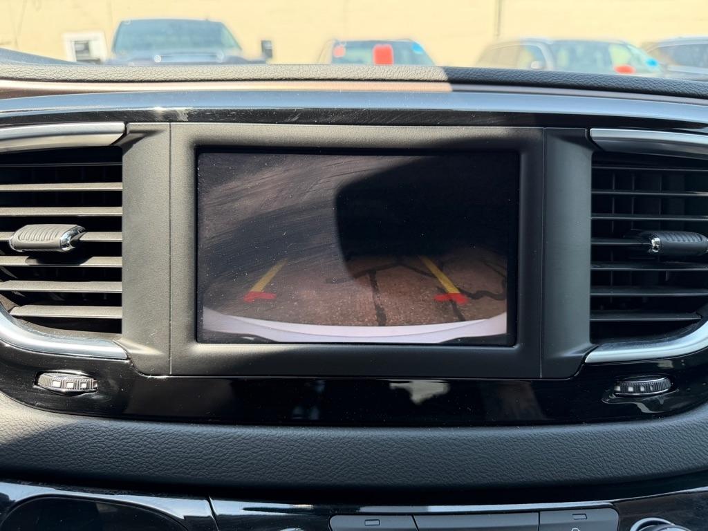Chrysler Voyager LX FWD 2023