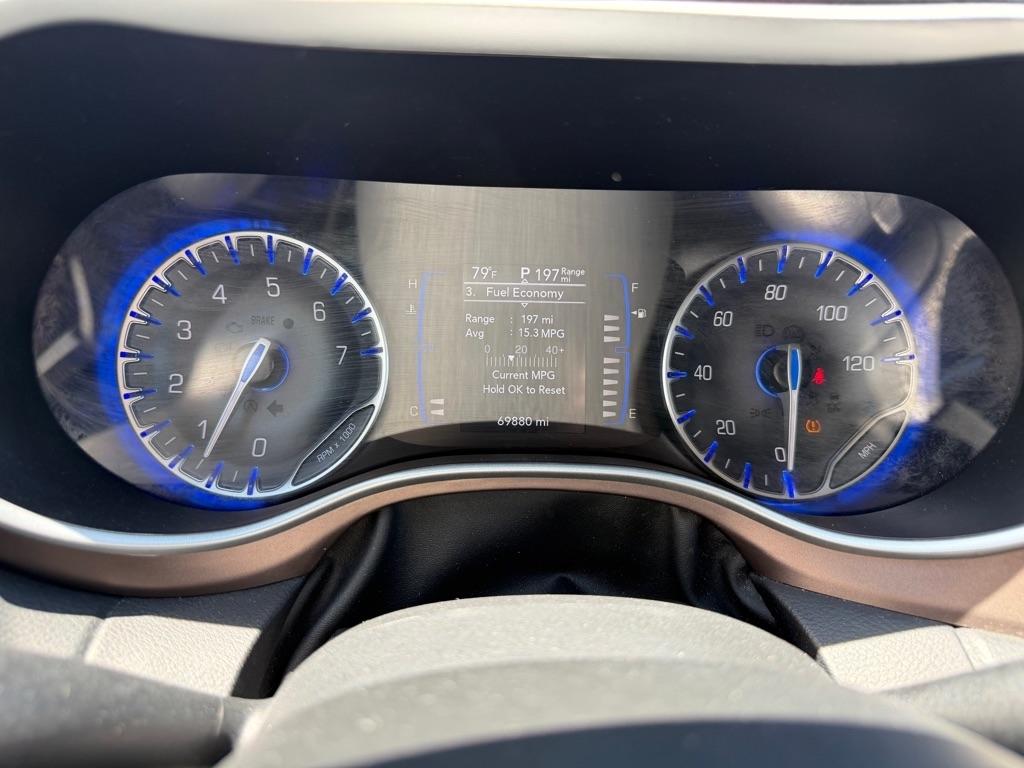 Chrysler Voyager LX FWD 2023
