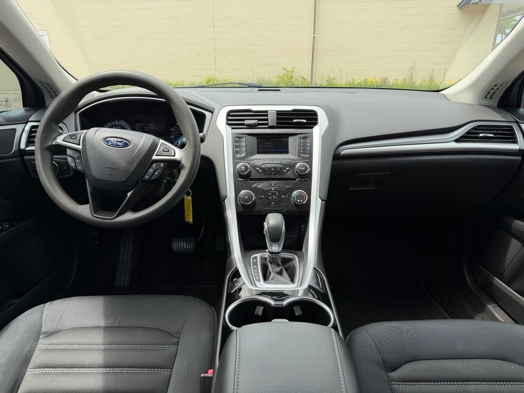Ford Fusion 4dr Sdn SE FWD 2015