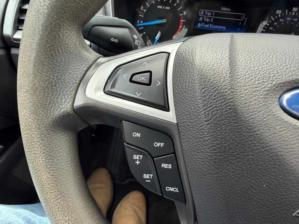 Ford Fusion 4dr Sdn SE FWD 2015
