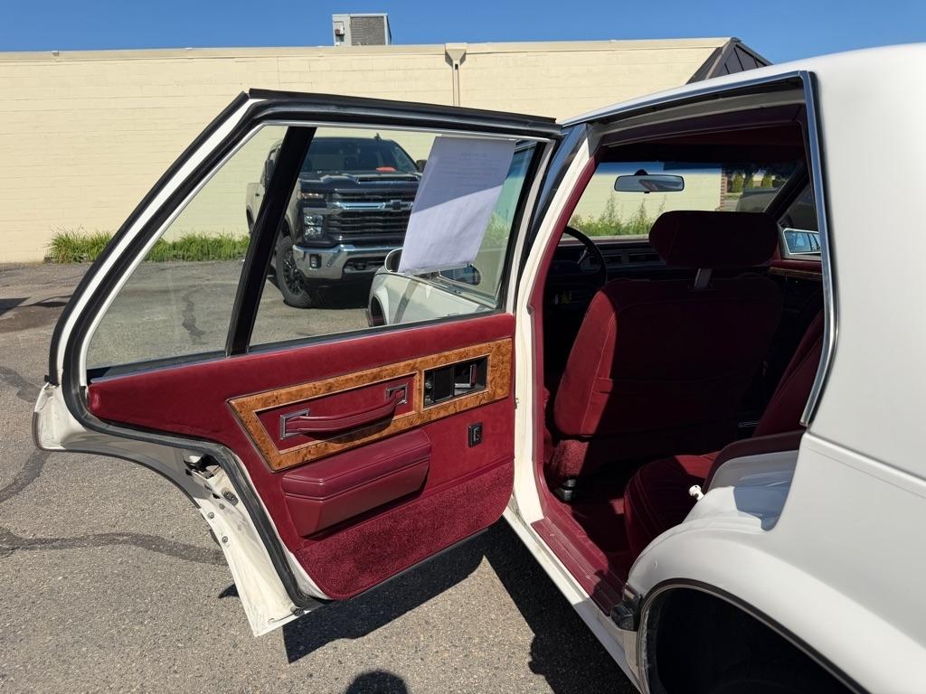 Buick LeSabre 4dr Sedan Ltd 1991