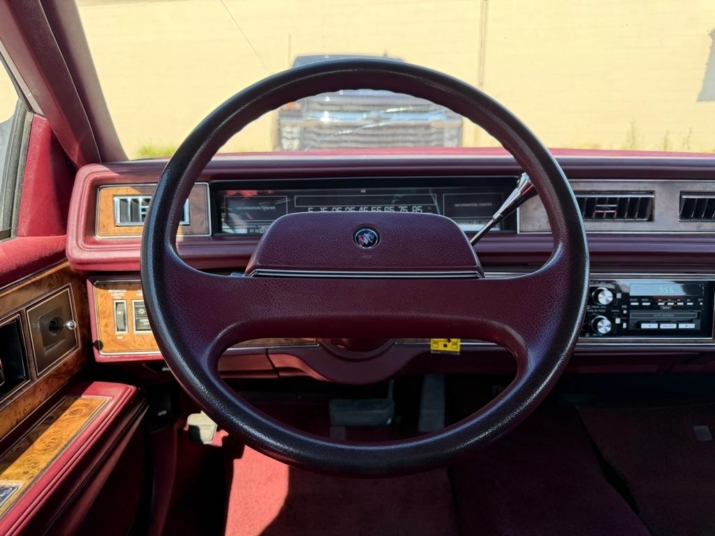 Buick LeSabre 4dr Sedan Ltd 1991