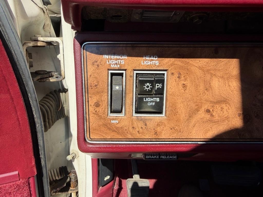 Buick LeSabre 4dr Sedan Ltd 1991