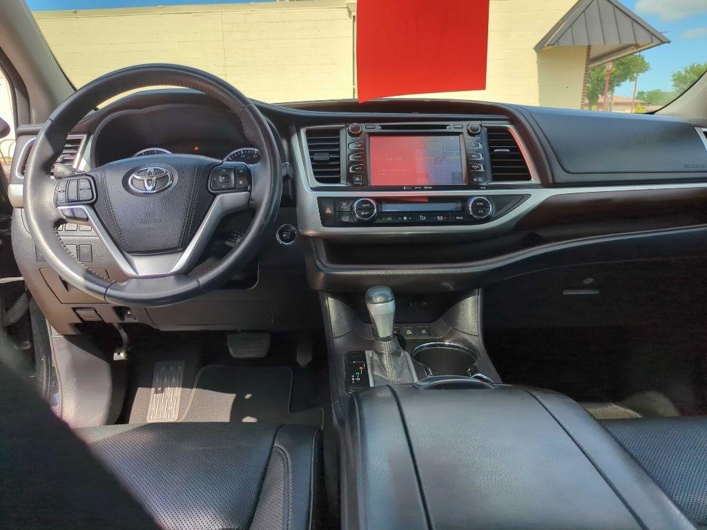 Toyota Highlander AWD 4dr V6 Limited (Natl) 2016