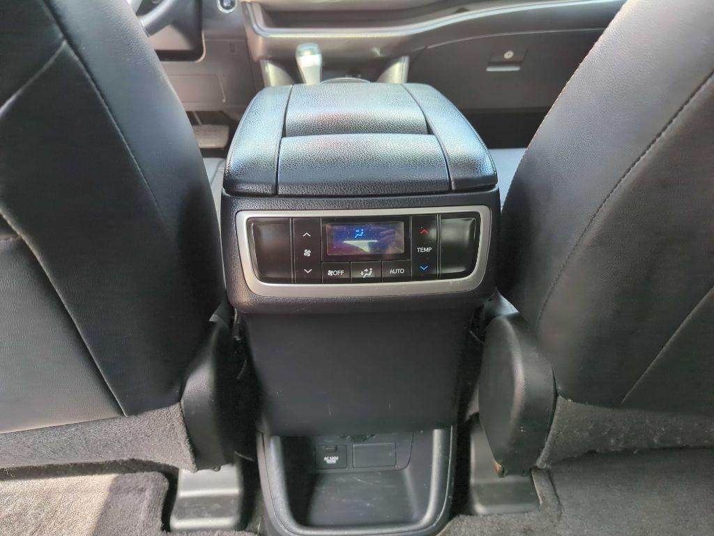Toyota Highlander AWD 4dr V6 Limited (Natl) 2016