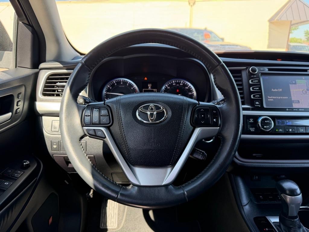 Toyota Highlander AWD 4dr V6 Limited (Natl) 2016