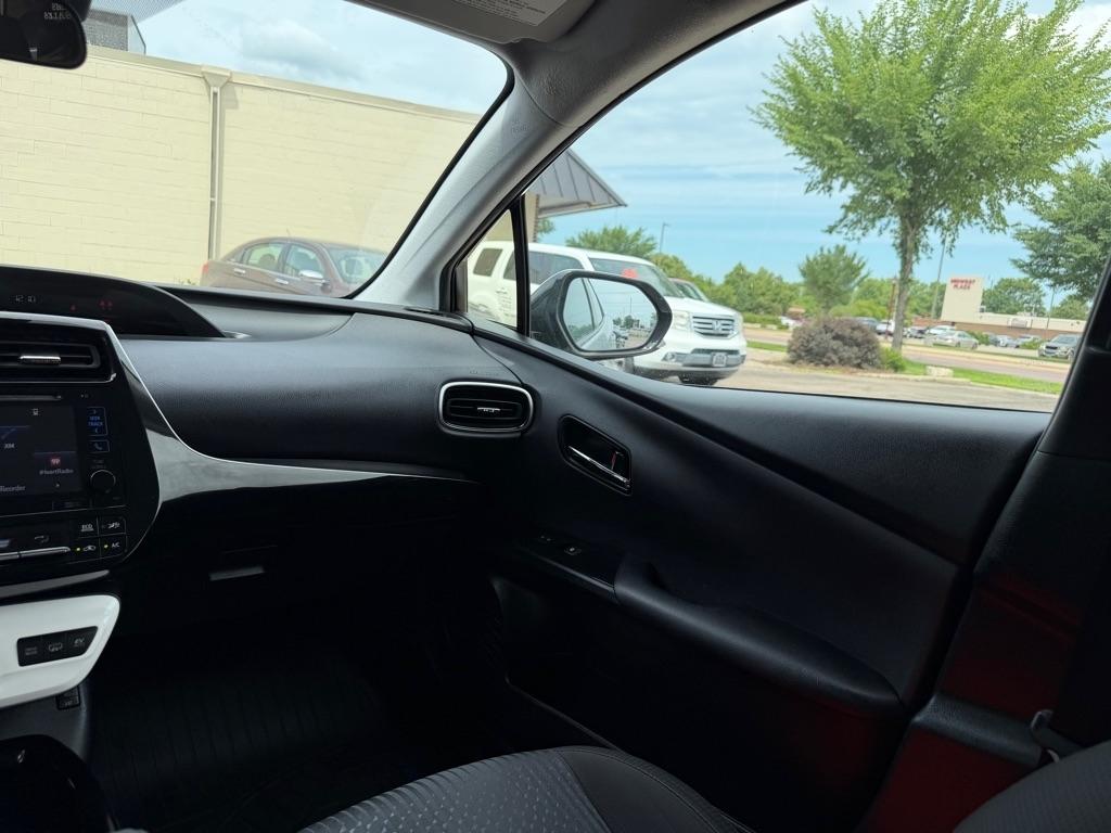 Toyota Prius Prime Advanced (Natl) 2017