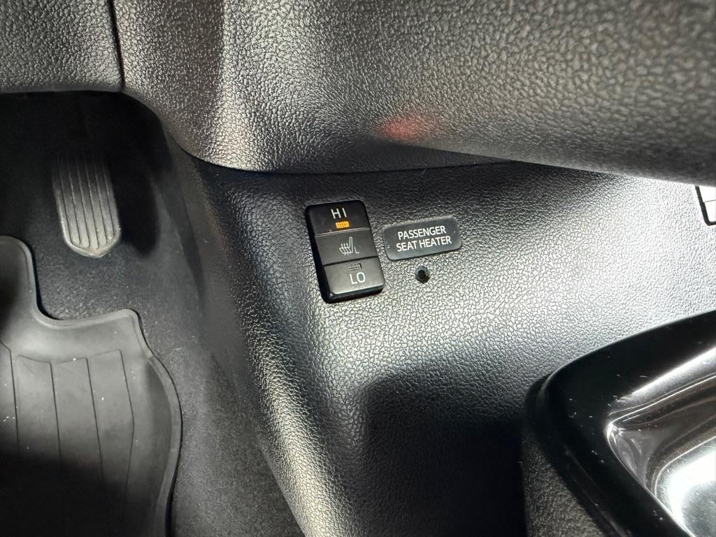 Toyota Prius Prime Advanced (Natl) 2017