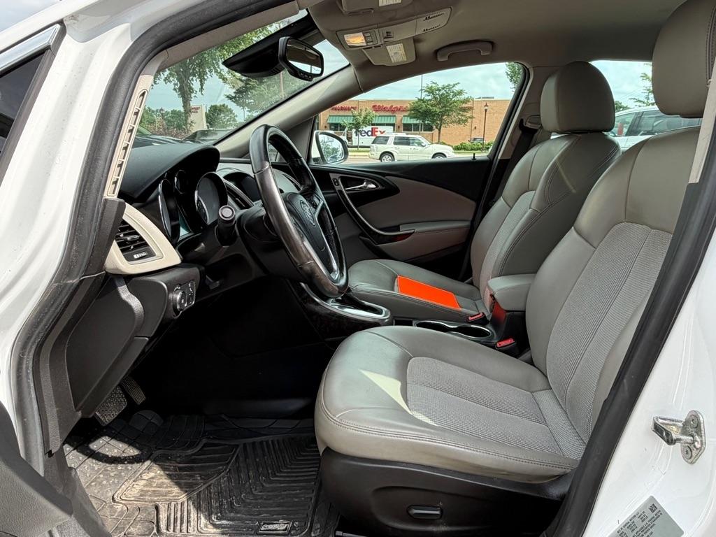 Buick Verano 4dr Sdn Convenience Group 2015