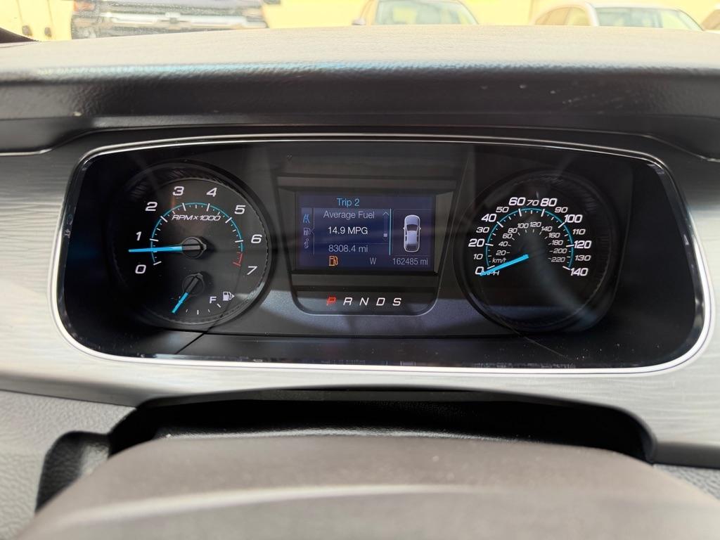 Ford Taurus 4dr Sdn SEL FWD 2015