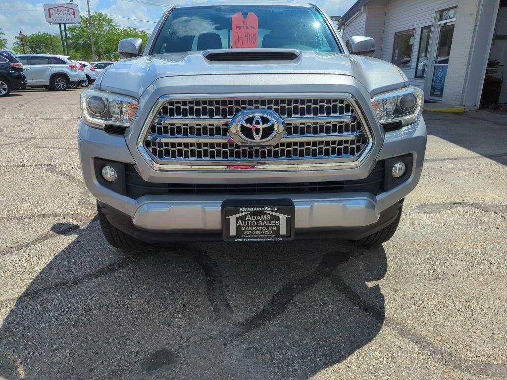 Toyota Tacoma 4WD Double Cab LB V6 AT TRD Off Road (Natl) 2016