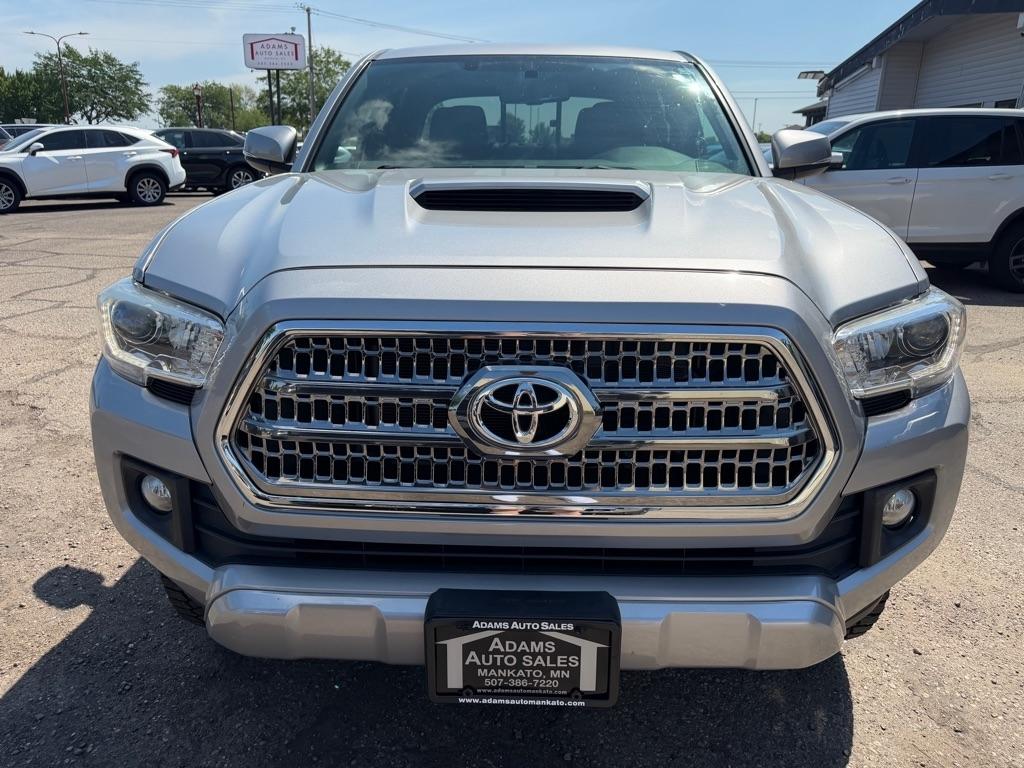 Toyota Tacoma 4WD Double Cab LB V6 AT TRD Off Road (Natl) 2016