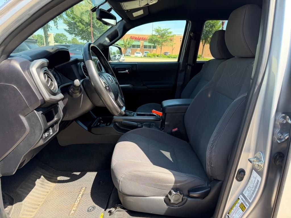 Toyota Tacoma 4WD Double Cab LB V6 AT TRD Off Road (Natl) 2016
