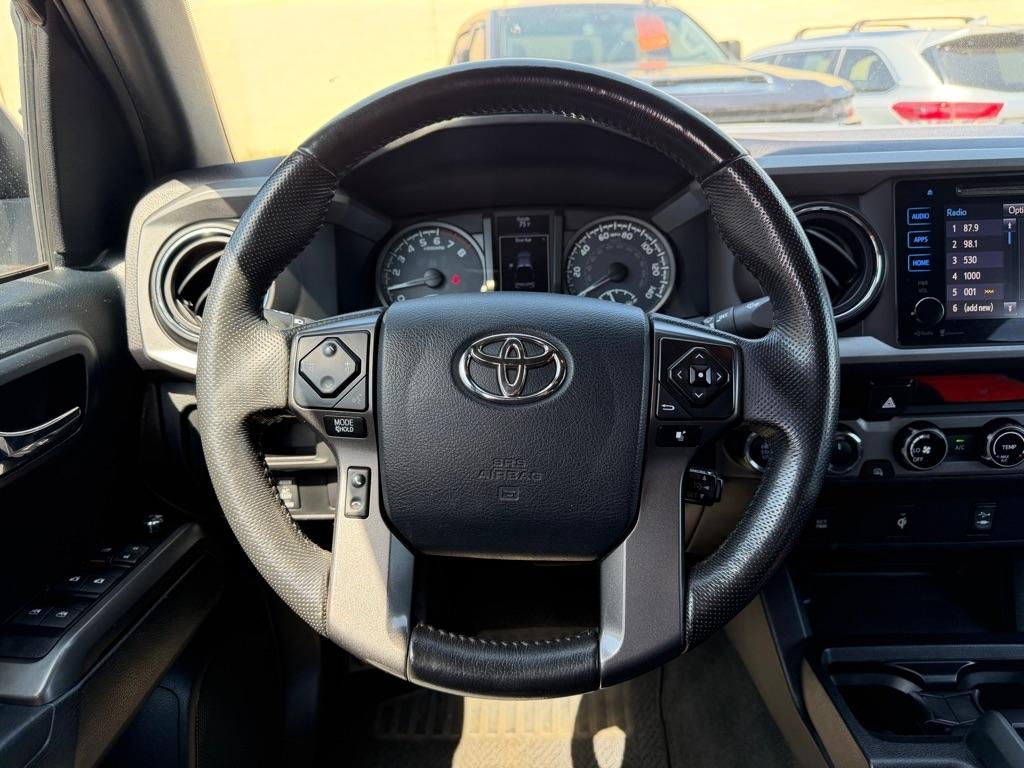 Toyota Tacoma 4WD Double Cab LB V6 AT TRD Off Road (Natl) 2016