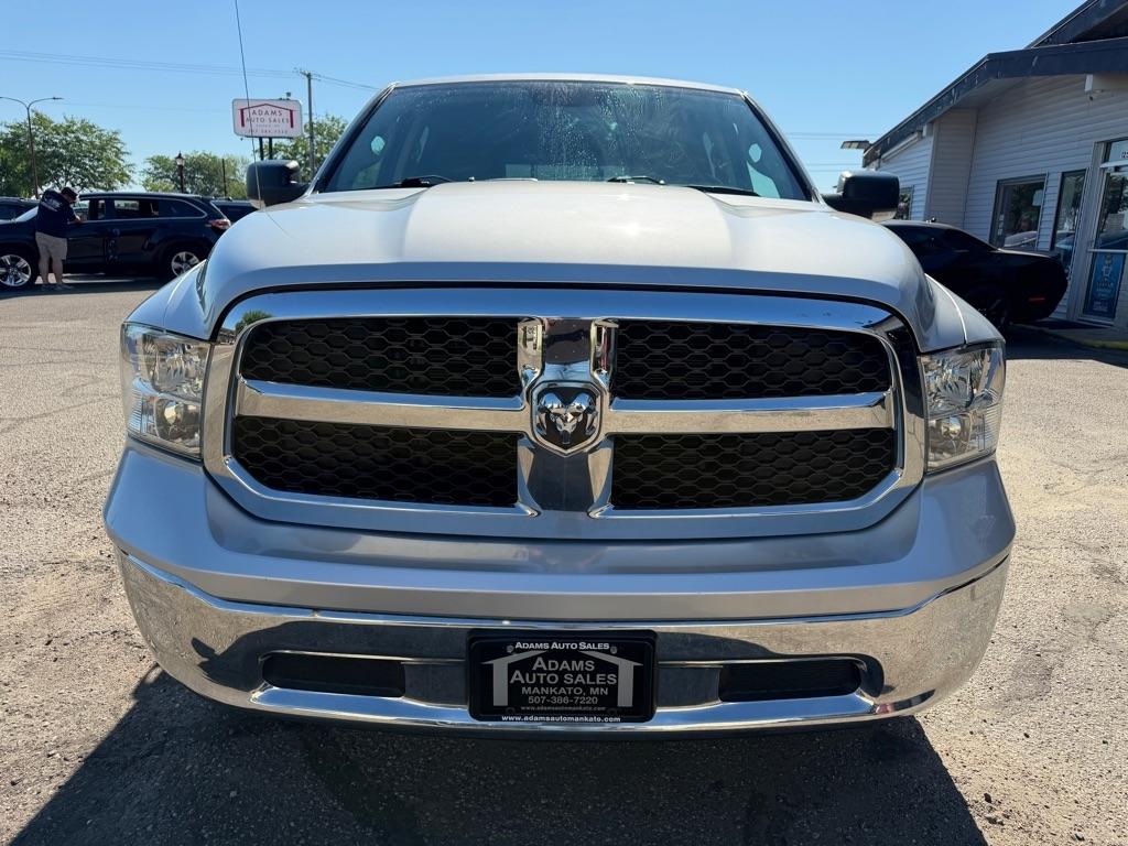 RAM 1500 Classic SLT 4x4 Crew Cab 6'4" Box 2019