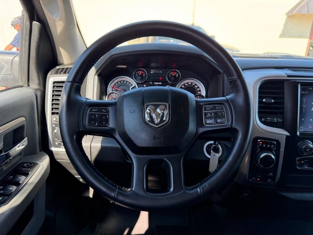 RAM 1500 Classic SLT 4x4 Crew Cab 6'4" Box 2019