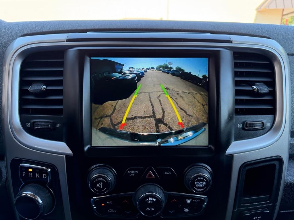 RAM 1500 Classic SLT 4x4 Crew Cab 6'4" Box 2019