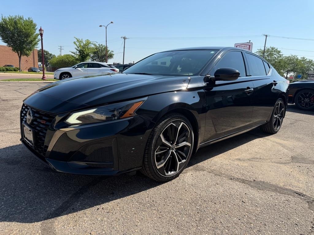 Nissan Altima 2.5 SR Sedan 2023