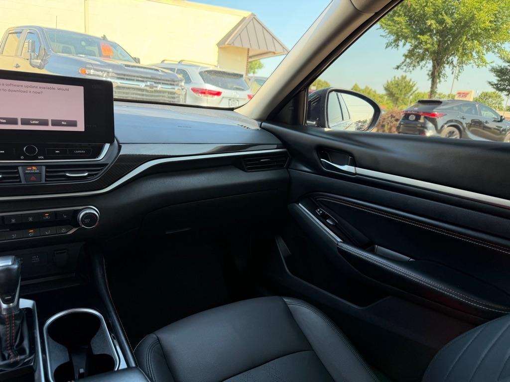 Nissan Altima 2.5 SR Sedan 2023